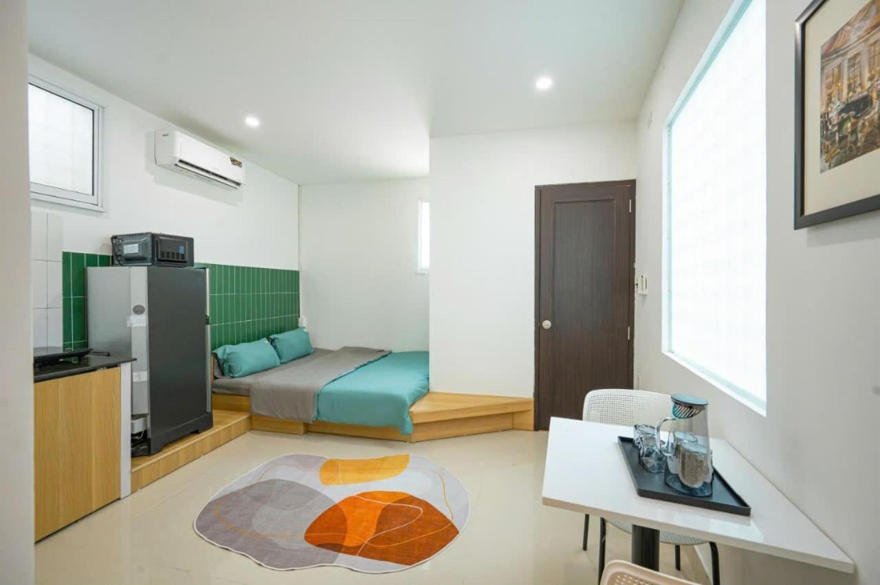 Q Hotel & Apartment Han Market Da Nang Dış mekan fotoğraf